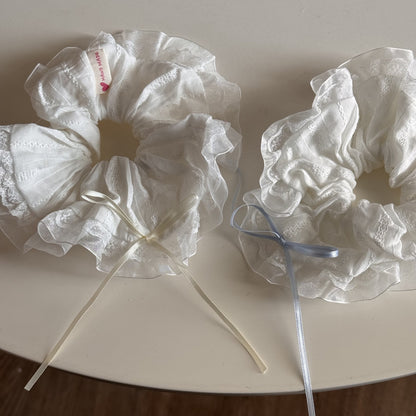 白色蕾絲蝴蝶結髮圈－純欲白-收腰圈款細節｜https://igowo.tw/