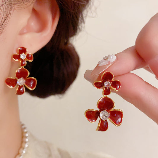 琺瑯花朵流蘇耳墜－商品主圖｜https://igowo.tw/