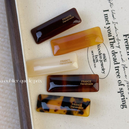 棕色醋酸板材方形髮夾－商品主圖｜https://igowo.tw/