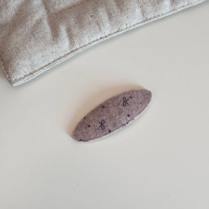 絨面蝴蝶結橢圓髮夾