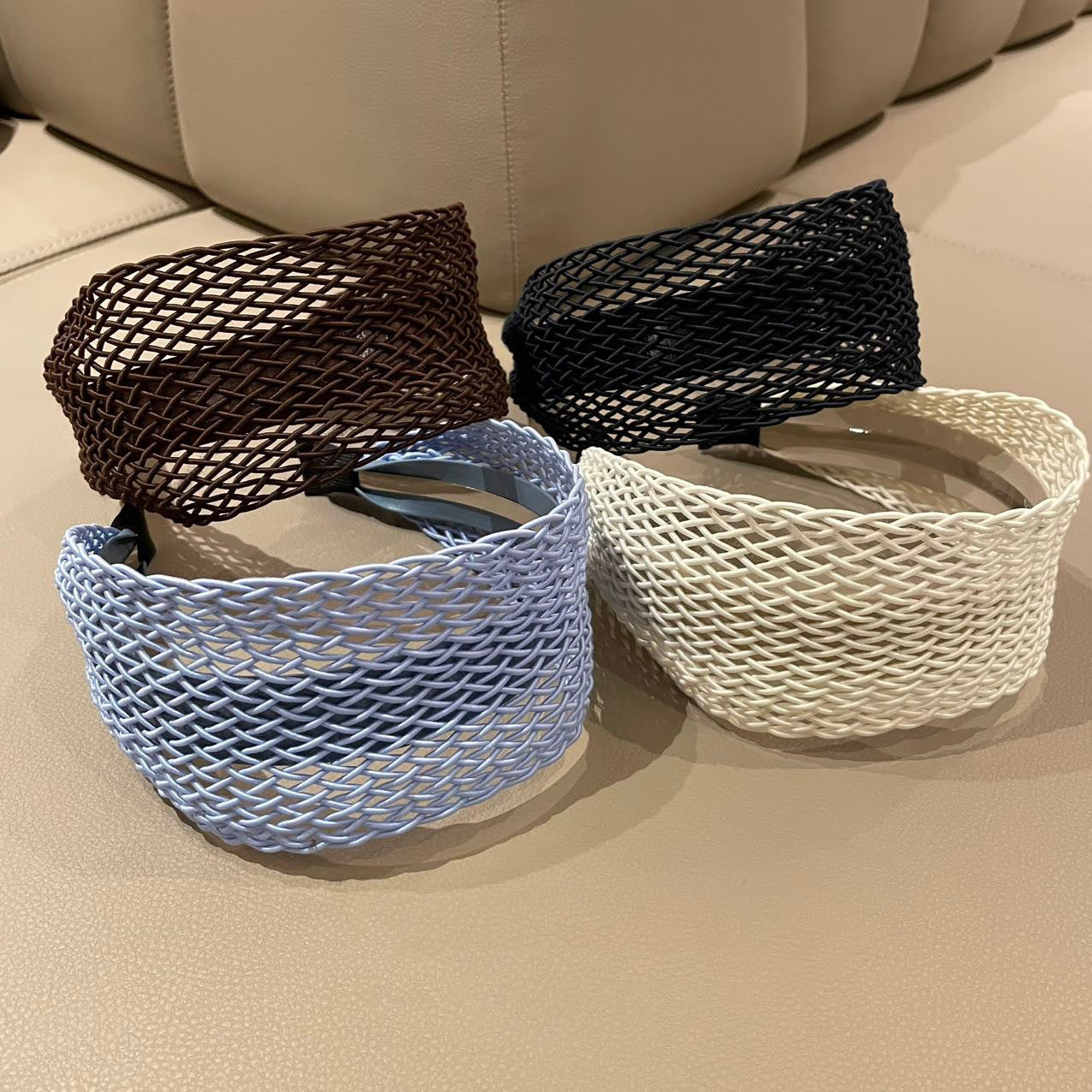 寬版鏤空編織髮箍－商品主圖｜https://igowo.tw/