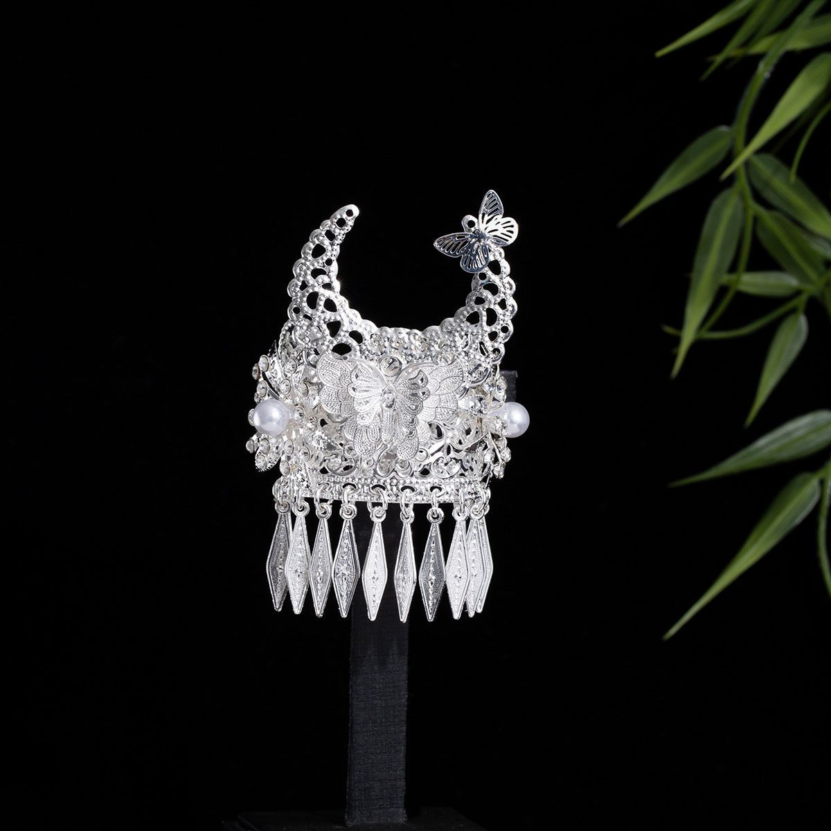 珍珠花朵流蘇鏤空飾品－/花朵吊墜隨機款細節｜https://igowo.tw/
