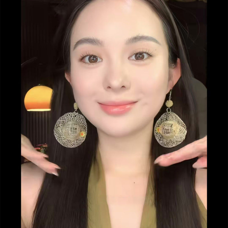度假風水滴拉菲草耳環小清新時尚簡約百搭耳釘設計感小眾耳飾批發