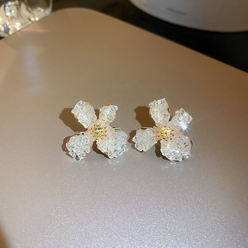 藍色水晶珍珠花朵耳環－細節特寫18｜https://igowo.tw/