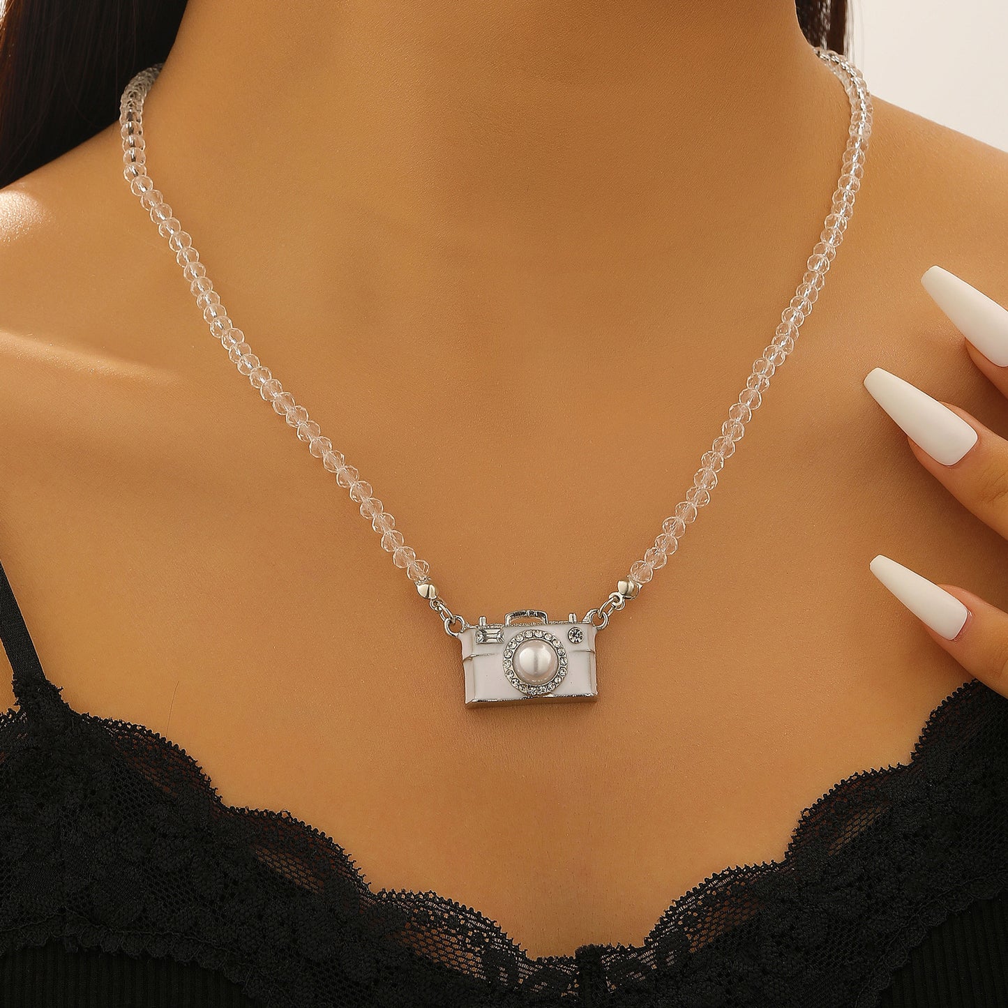 水晶串珠相機項鍊