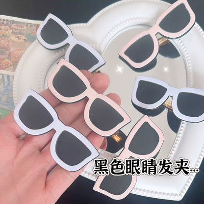 黑色復古簡約髮夾－商品主圖｜https://igowo.tw/