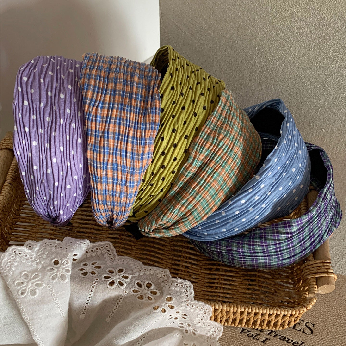 格紋波點髮箍－商品主圖｜https://igowo.tw/