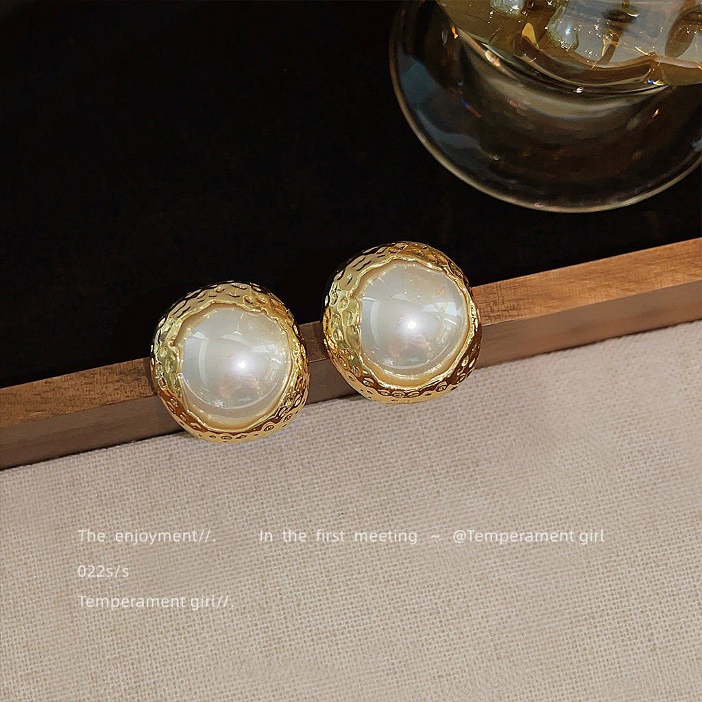 珍珠圓形復古耳環－商品主圖｜https://igowo.tw/