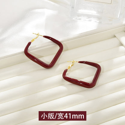 復古紅圓圈誇張耳環－細節特寫5｜https://igowo.tw/
