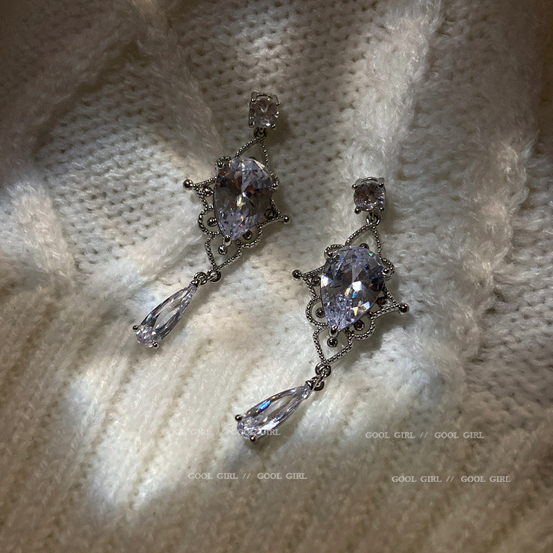 銀針水滴鋯石耳環韓國東大門設計感超閃網紅耳釘小眾滿鉆耳飾品女