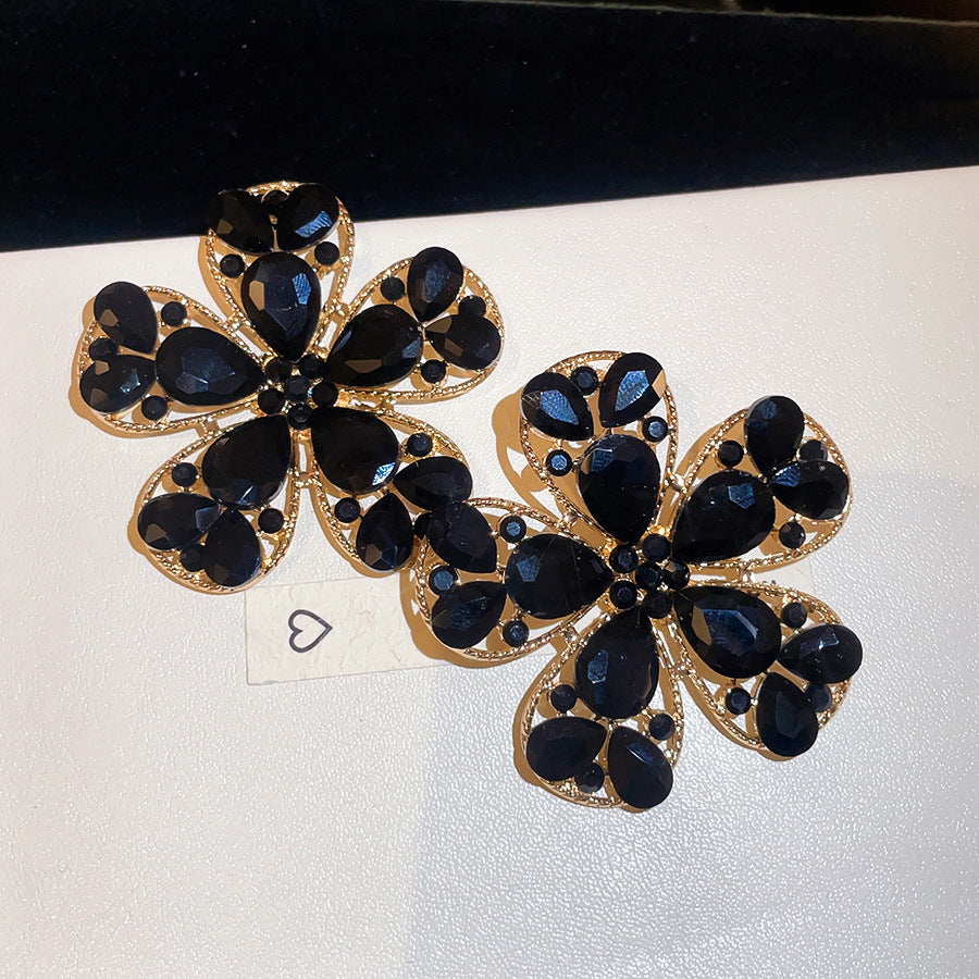 銀針水滴花朵鑲鑽耳釘