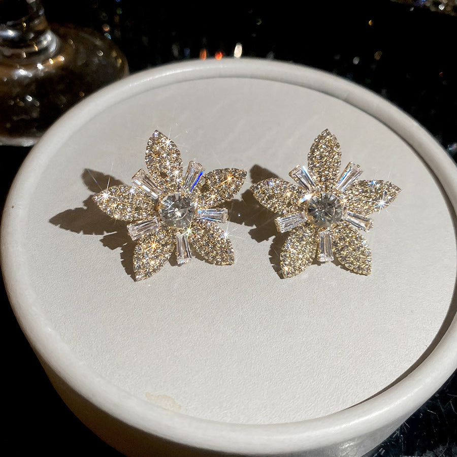 歐美冷淡風鑲鉆花朵耳釘戒指小眾高級感首飾套裝輕奢氣質夸張飾品