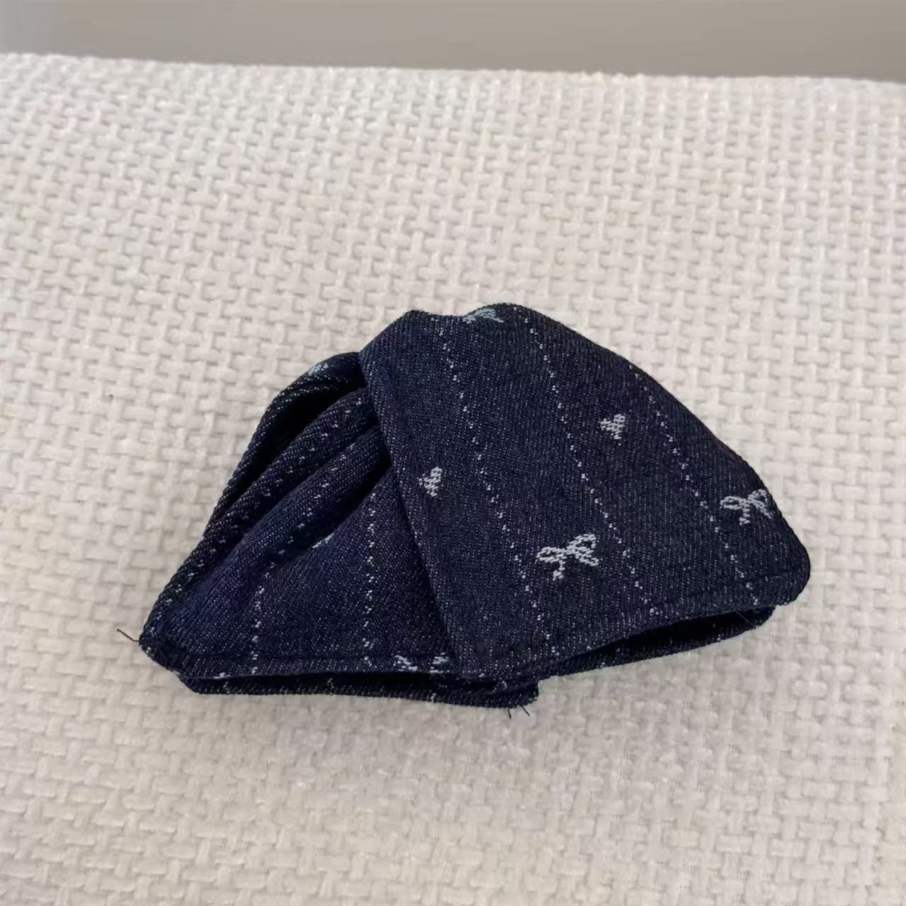 蝴蝶結愛心鯊魚夾