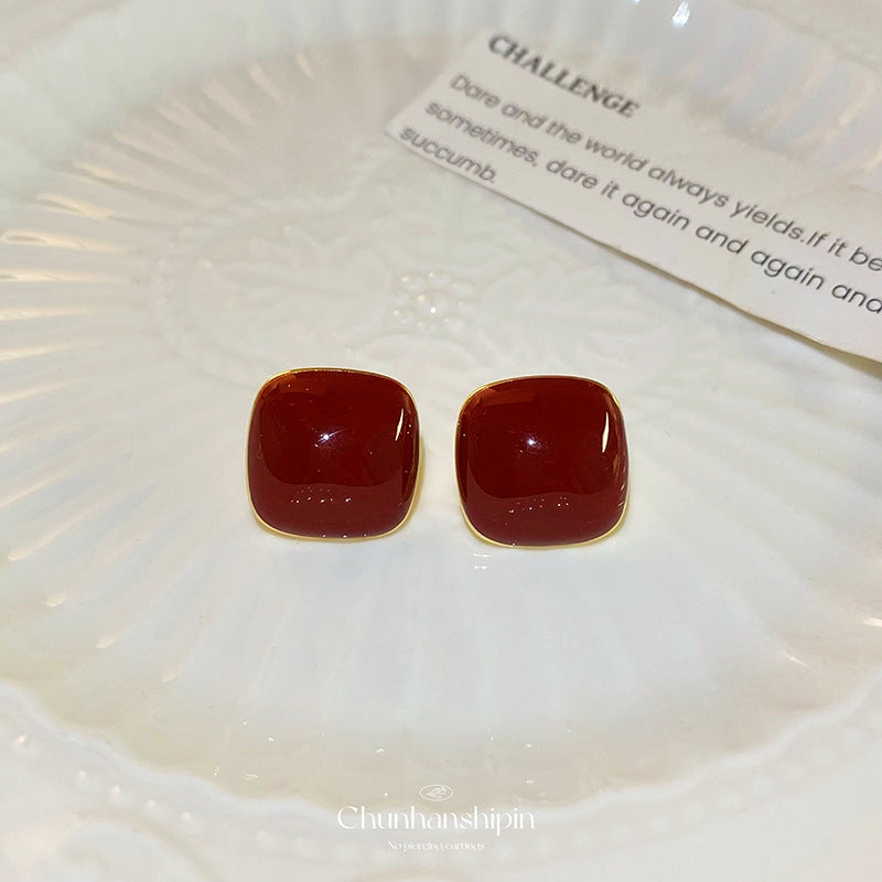 港風復古酒紅色耳夾秋冬幾何氣質滴油蚊香盤耳飾無耳洞新年耳釘女 紅色方塊耳針