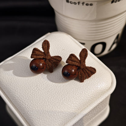 復古紅珍珠蝴蝶結耳環－7/酒紅色款細節｜https://igowo.tw/