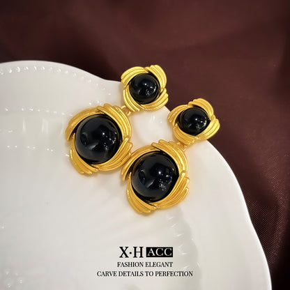 黑色鋯石電鍍耳釘－細節特寫19｜https://igowo.tw/