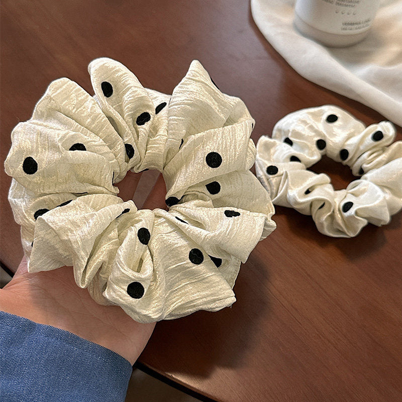 白色波點簡約髮圈－商品主圖｜https://igowo.tw/