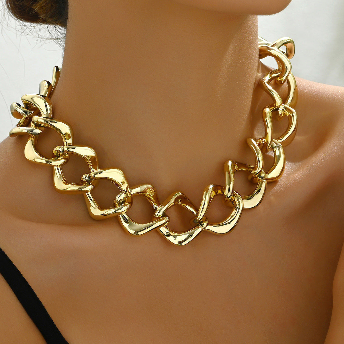 長版簡約項鍊－第二視角實拍｜https://igowo.tw/