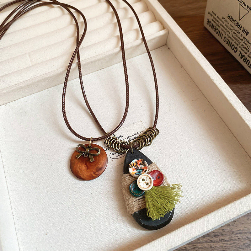珍珠花朵墜飾復古項鍊－9#項鍊-咖色-花朵款細節｜https://igowo.tw/