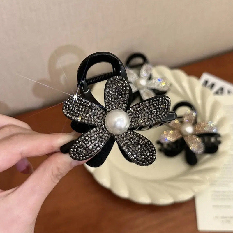黑色鋯石花朵鯊魚夾