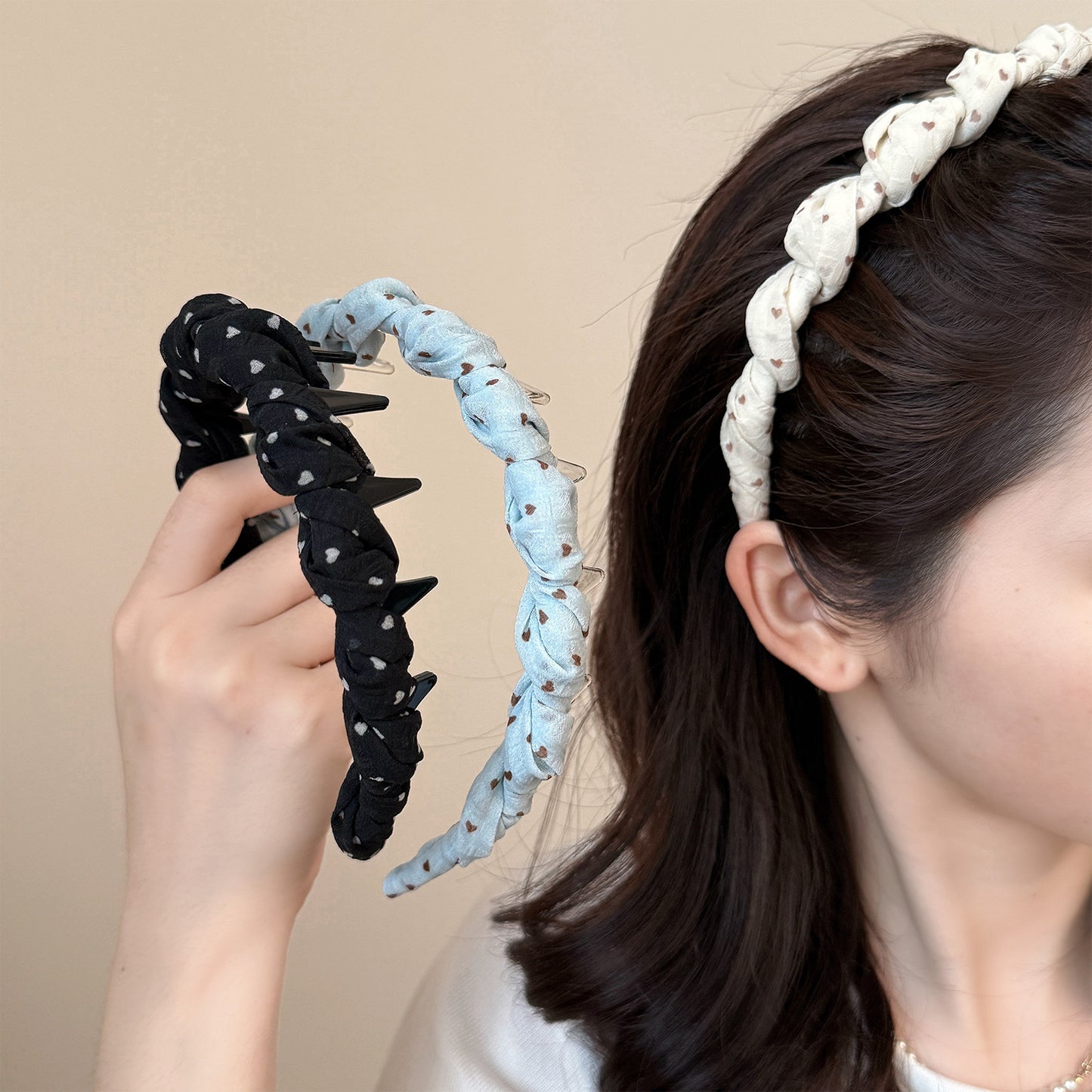 波點纏繞髮箍－商品主圖｜https://igowo.tw/