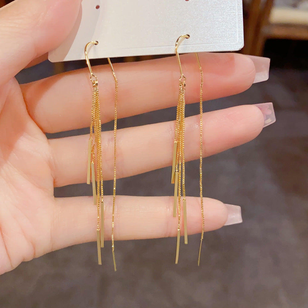 鏈條流蘇耳線－商品主圖｜https://igowo.tw/