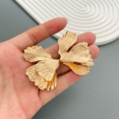 銀杏葉楓葉項鍊耳環組－細節特寫4｜https://igowo.tw/
