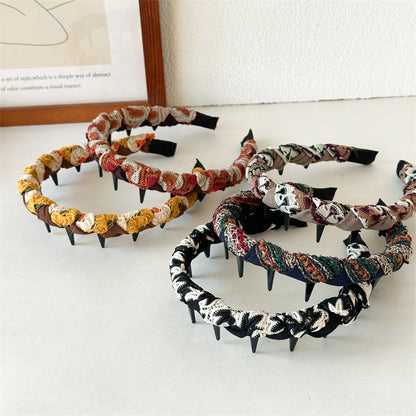 纏繞簡約髮箍－咖色交叉款細節｜https://igowo.tw/