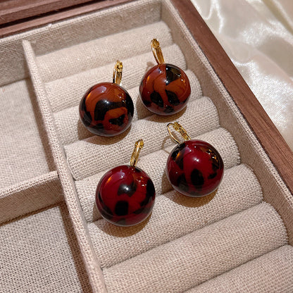 酒紅色復古豹紋耳環