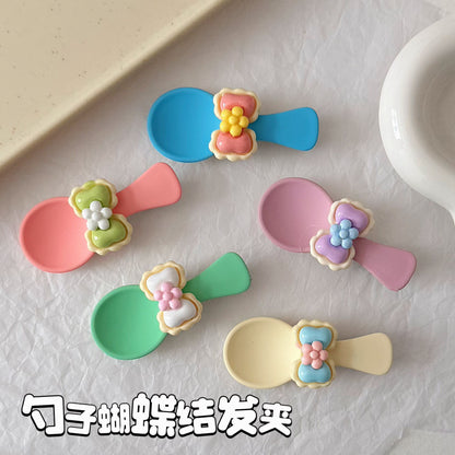 蝴蝶結卡通髮夾－商品主圖｜https://igowo.tw/