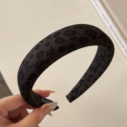 棕色豹紋髮箍－細節特寫4｜https://igowo.tw/