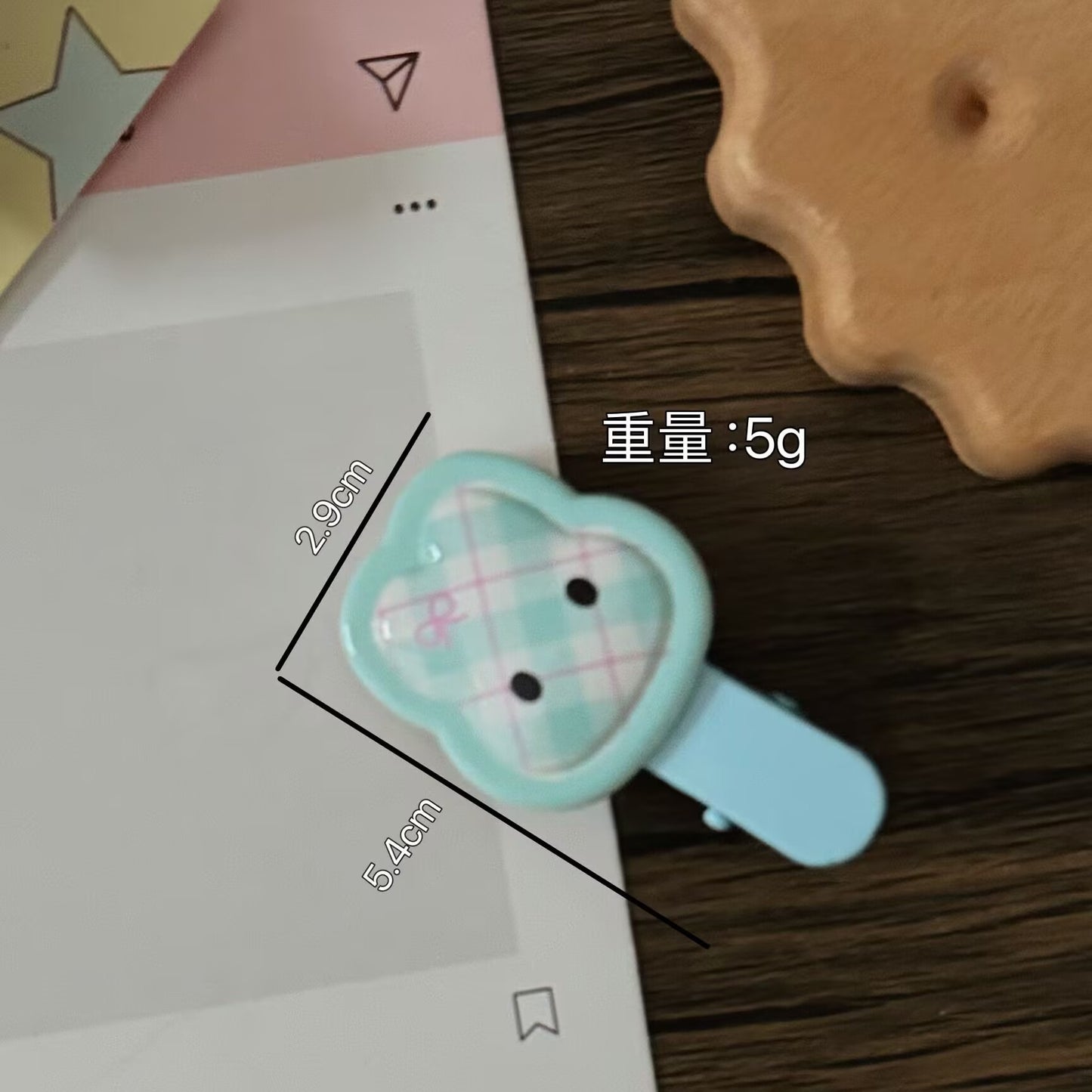繽紛兔子卡通髮夾－粉色條紋髮夾款細節1｜https://igowo.tw/