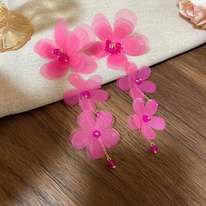 珍珠花朵流蘇簡約耳環－細節特寫6｜https://igowo.tw/