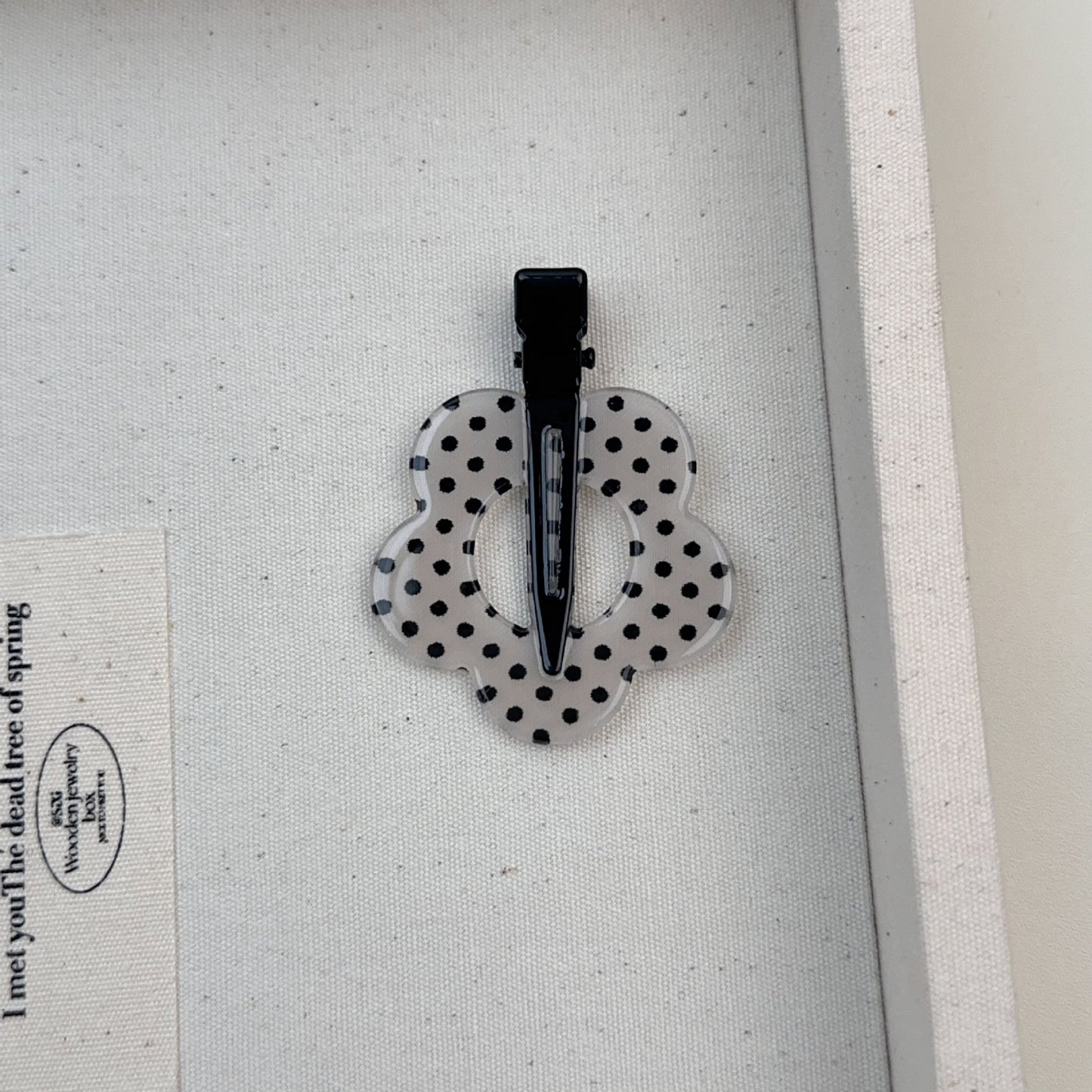 波點蝴蝶髮夾