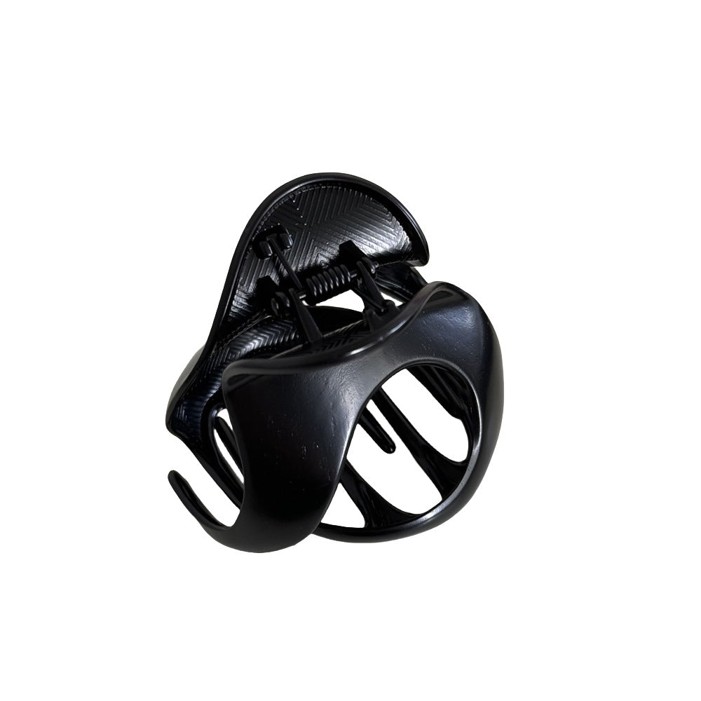 金屬鏤空鯊魚夾－細節特寫3｜https://igowo.tw/