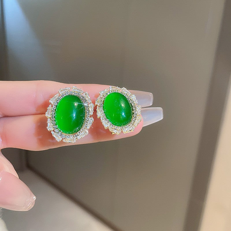 綠色珍珠蝴蝶復古耳環－細節特寫49｜https://igowo.tw/