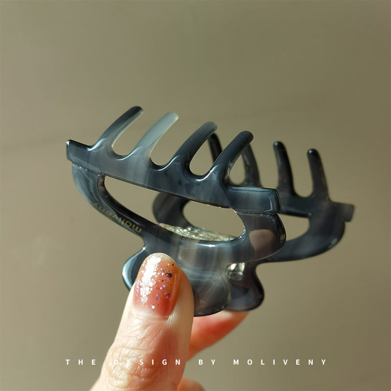 簡約經典鯊魚夾－米黃款細節｜https://igowo.tw/