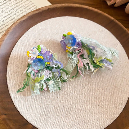 繽紛花朵圓形編織耳釘－細節特寫42｜https://igowo.tw/