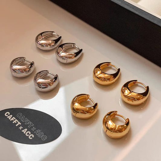 金色素圈水滴電鍍耳環－商品主圖｜https://igowo.tw/