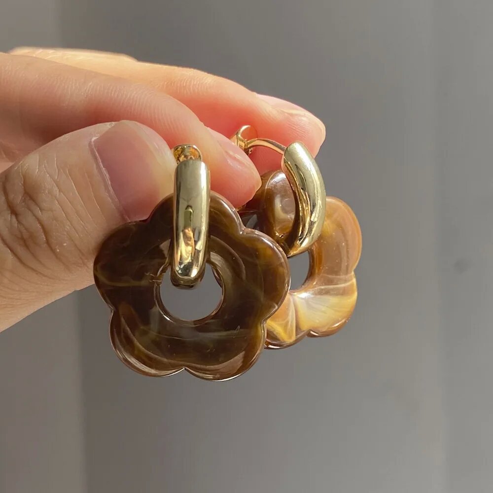 金色壓克力花朵耳環