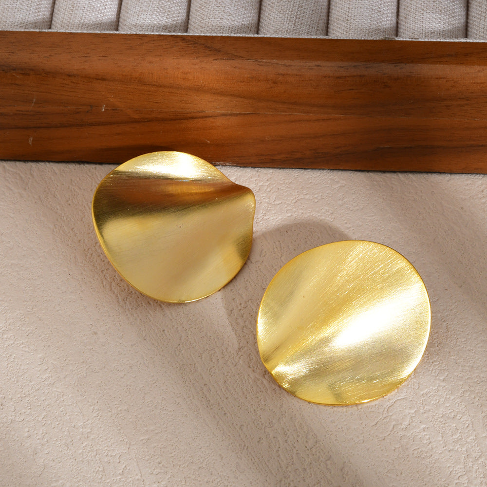 金屬圓片誇張耳釘