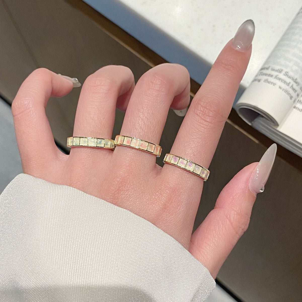 彩色琺瑯可調式戒指－商品主圖｜https://igowo.tw/