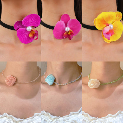 繽紛水晶蝴蝶花朵項鍊－商品主圖｜https://igowo.tw/