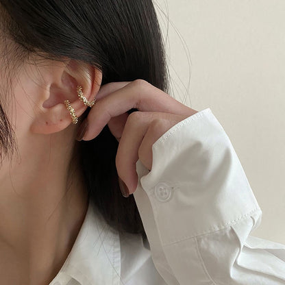 S925愛心不對稱耳釘－耳扣一對款細節｜https://igowo.tw/