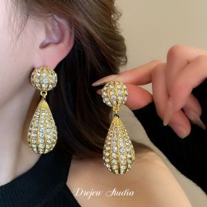金色鋯石方形復古耳釘