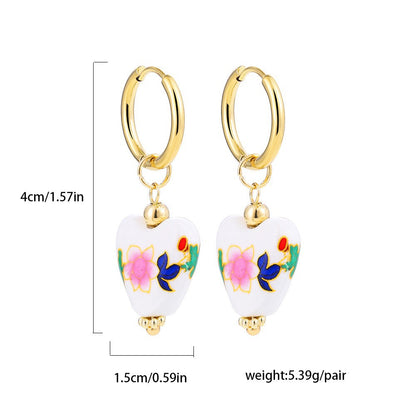 彩色琺瑯愛心復古耳環－細節特寫7｜https://igowo.tw/