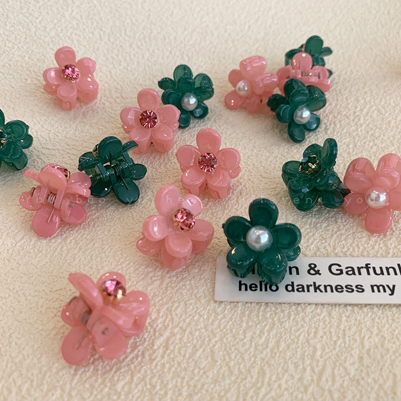 珍珠花朵髮夾兩件組－粉珍珠（單個）款細節｜https://igowo.tw/