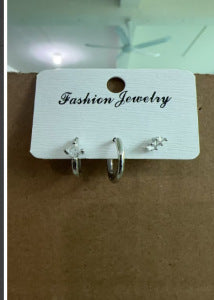 銅愛心鑲鋯耳釘組