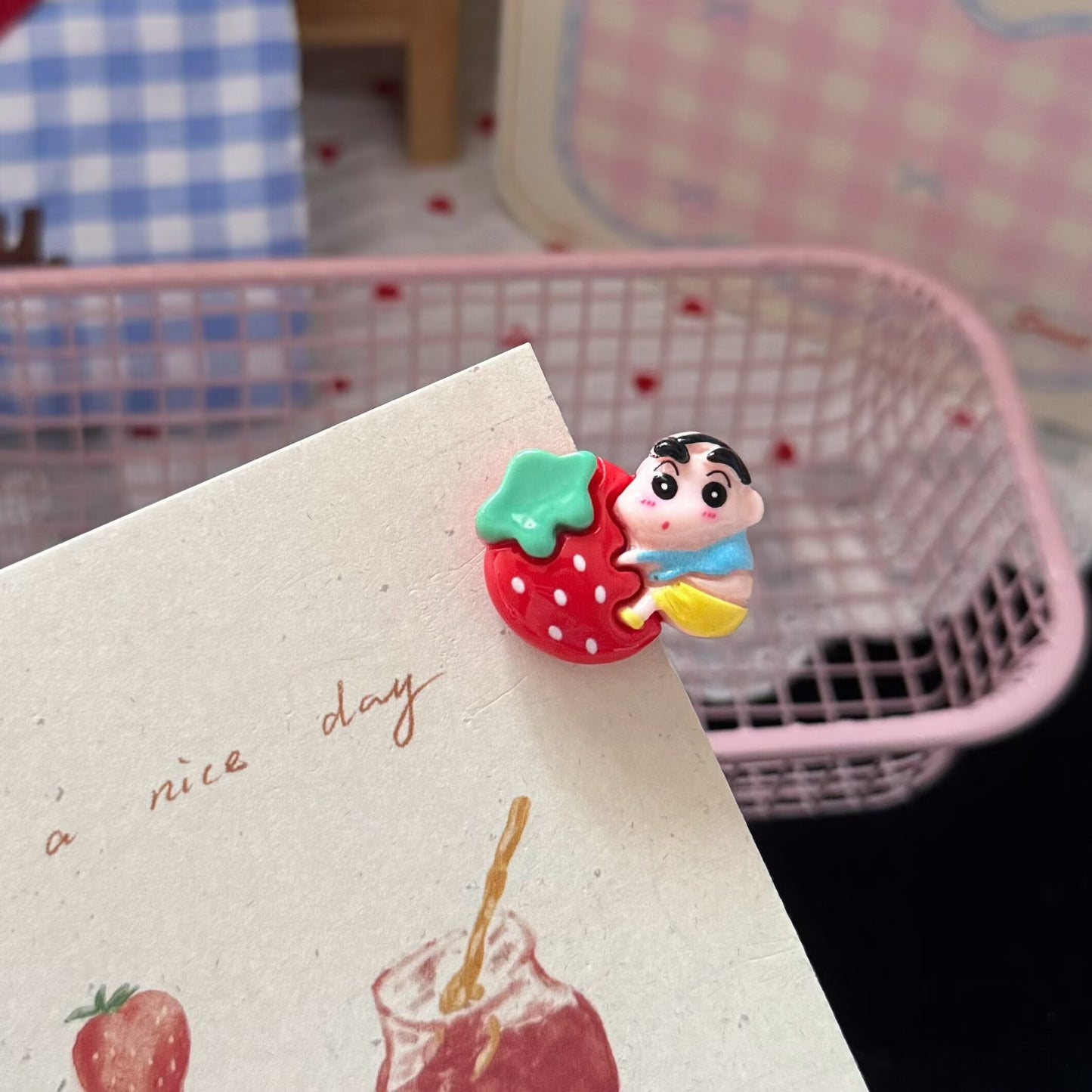 卡通簡約髮夾－蜜蜂小新髮夾款細節2｜https://igowo.tw/