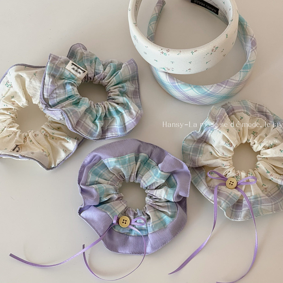 撞色格紋碎花髮圈－商品主圖｜https://igowo.tw/